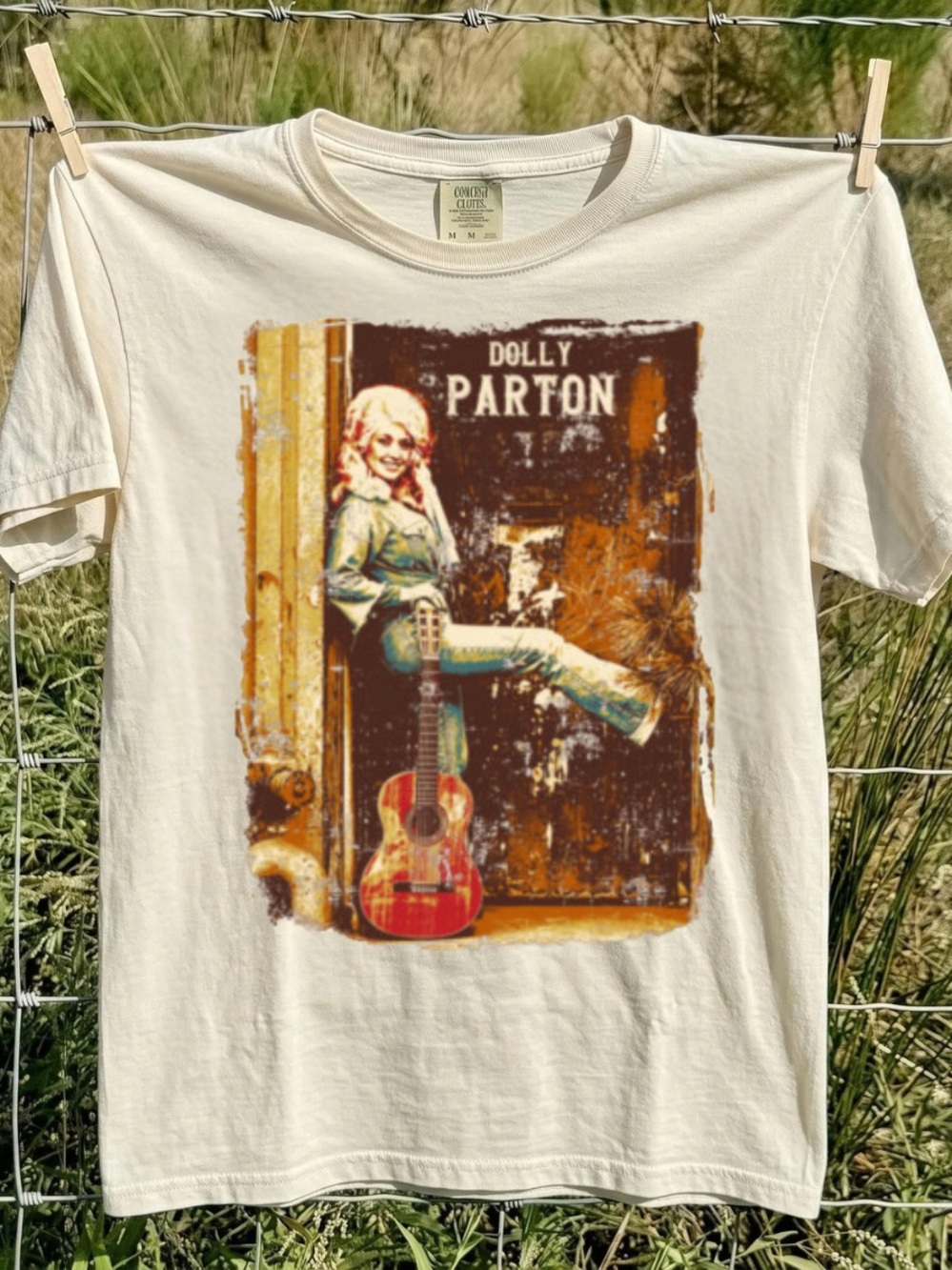 Dolly Parton Graphic Tee - Cream Short Sleeve tshirt